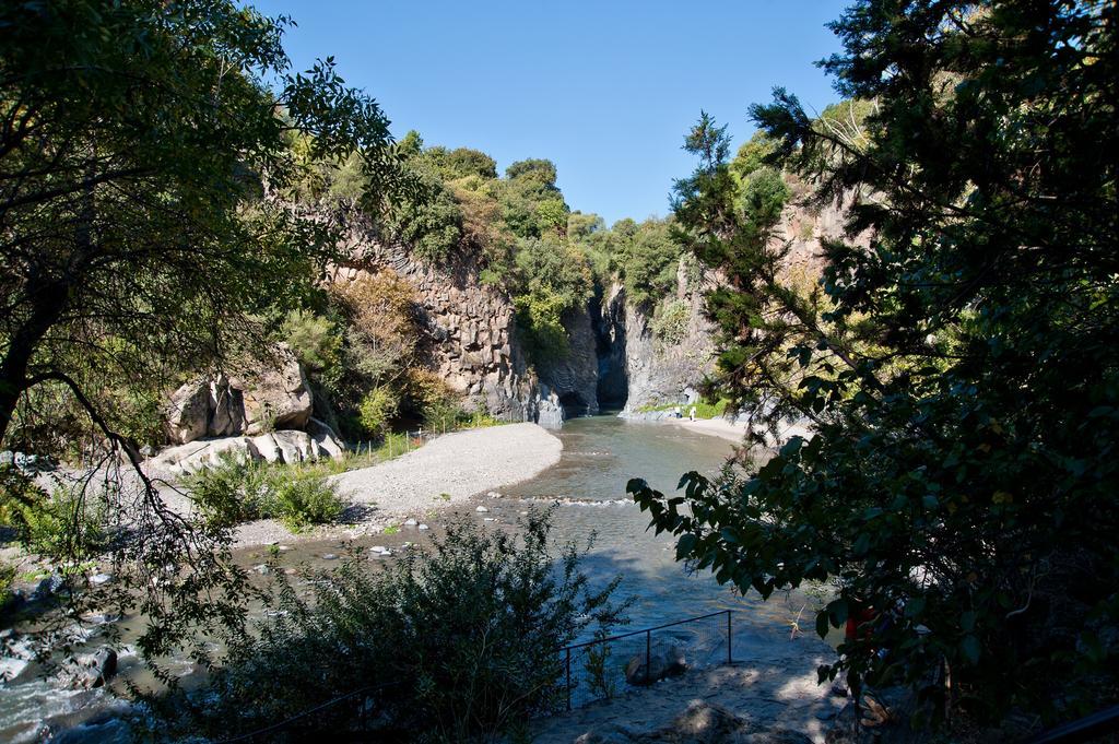 Glamping Alcantara Motta Camastra Kültér fotó
