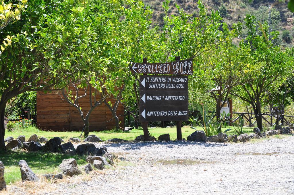 Glamping Alcantara Motta Camastra Kültér fotó